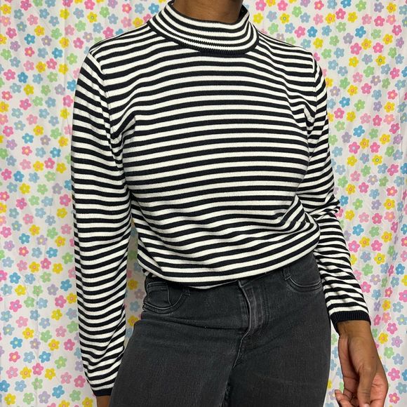 Sag Harbor Tops - Sag harbor striped Long sleeve medium retro soft